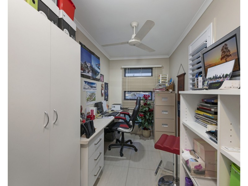 27 Finemore Crescent, Qunaba QLD 4670
