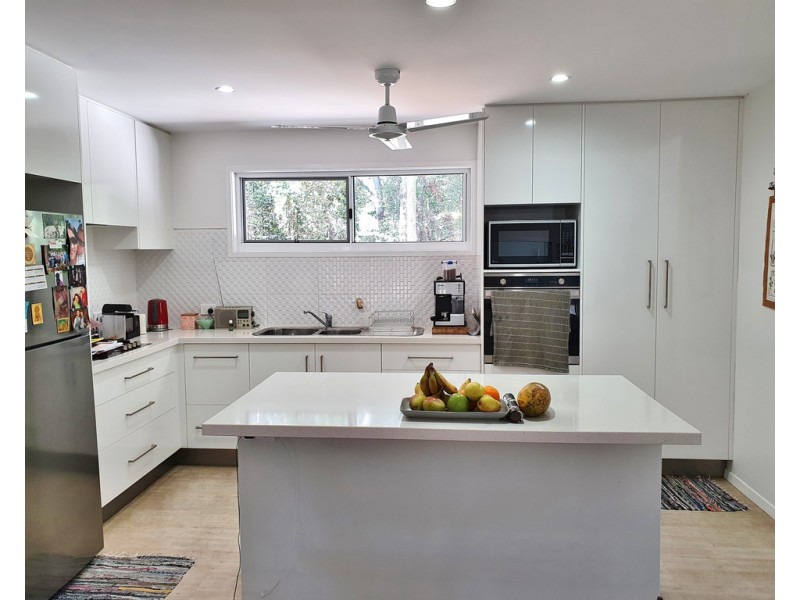 14 Plum Tree Crs, Moore Park Beach QLD 4670