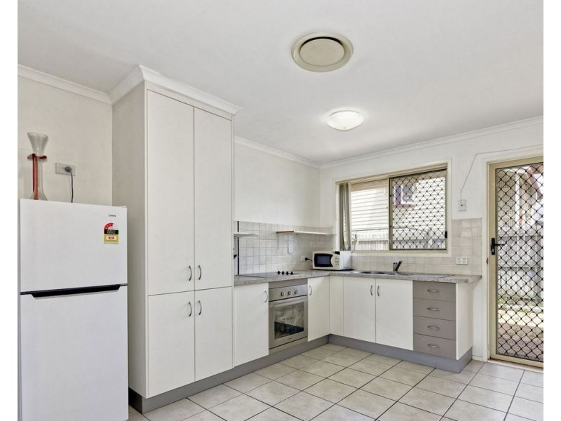 2/93 Woondooma Street, Bundaberg West QLD 4670