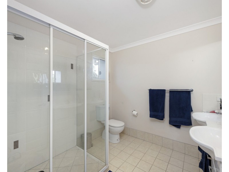 30 Spicer Street, Mount Perry QLD 4671