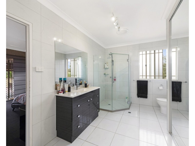 128 Blairs Road, Sharon QLD 4670