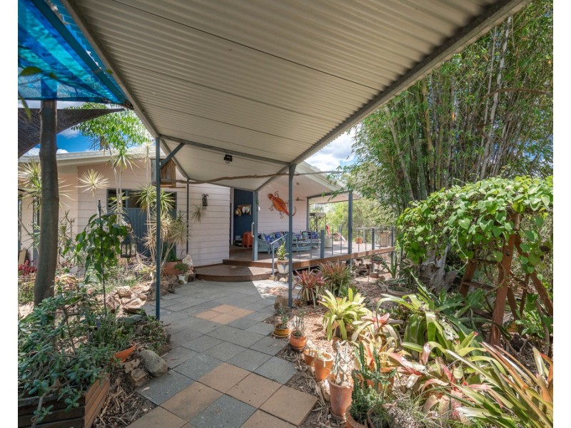 703 Duckpond Road, Moolboolaman QLD 4671