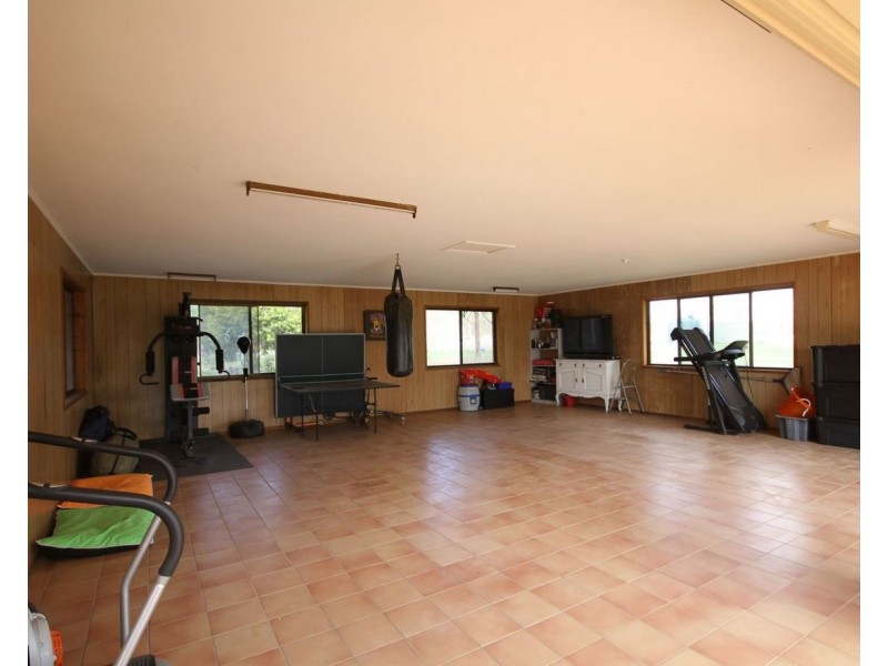 395 Curra Estate Road, Curra QLD 4570