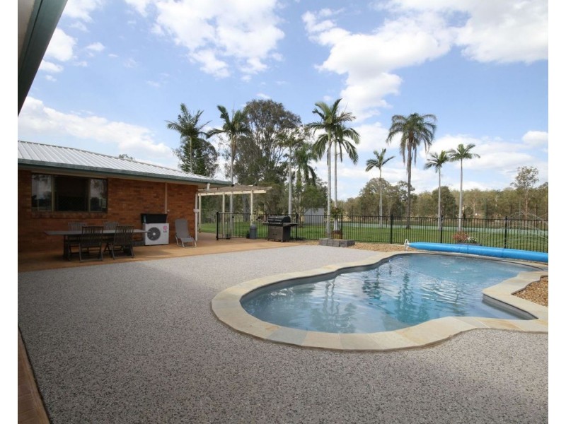 395 Curra Estate Road, Curra QLD 4570