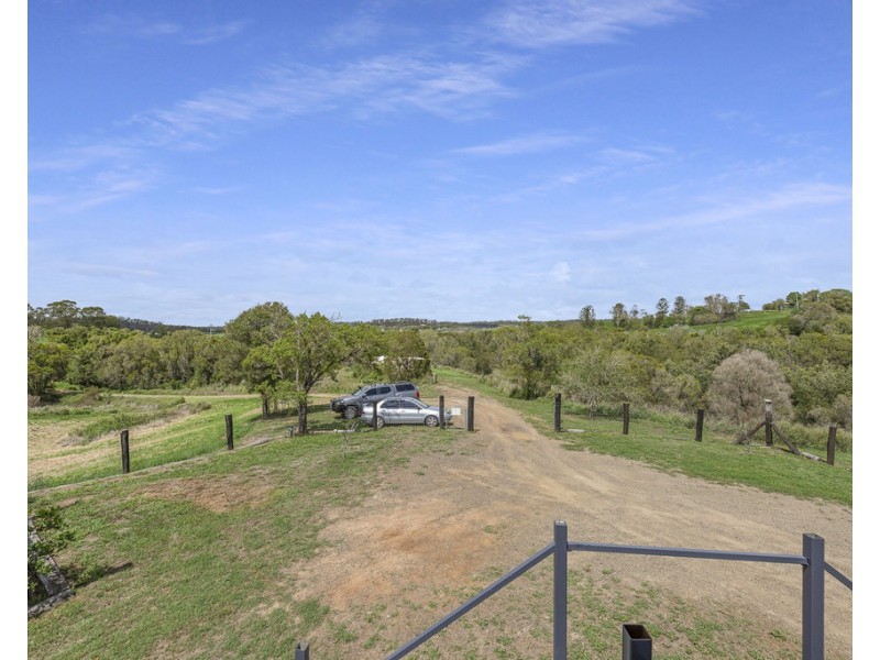 133 Hairs Road, Bungadoo QLD 4671