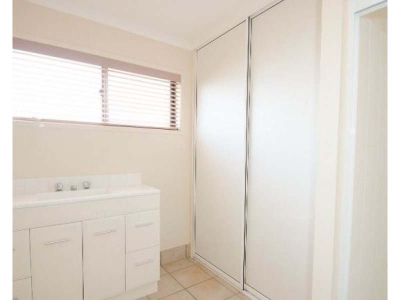 4/1 Normanby Square, Bundaberg South QLD 4670