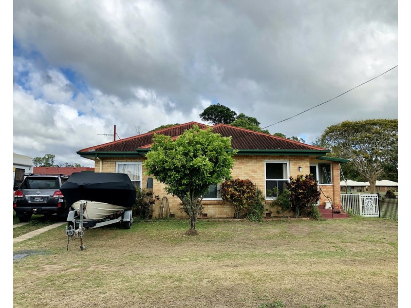 7 Nixon Street, Kepnock QLD 4670