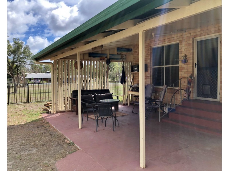 7 Nixon Street, Kepnock QLD 4670