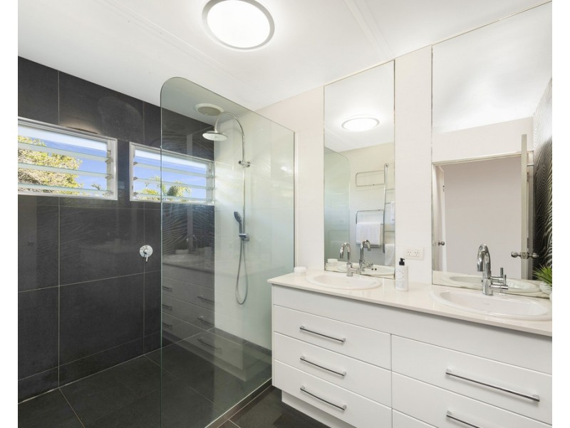 53 Pacific Boulevard, Moore Park Beach QLD 4670