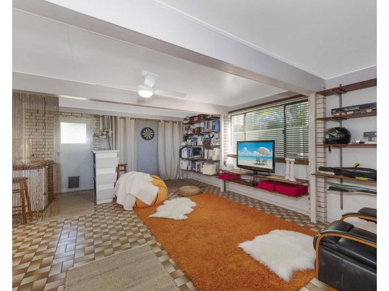 53 Pacific Boulevard, Moore Park Beach QLD 4670