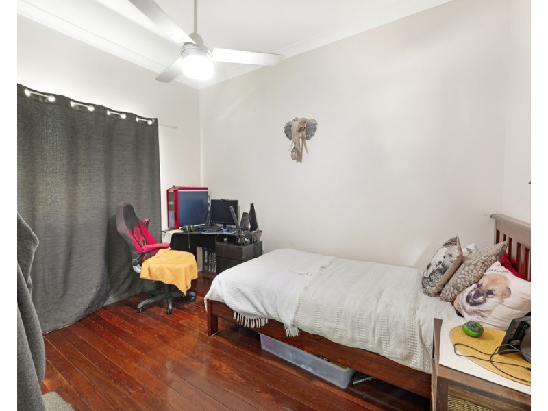 79 Walker Street, Bundaberg West QLD 4670