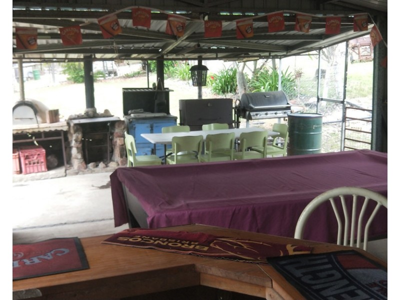 44 Stronachs Road, Horse Camp QLD 4671