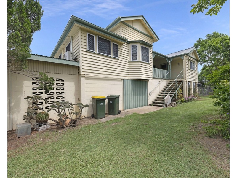 973 Gin Gin Road, Sharon QLD 4670