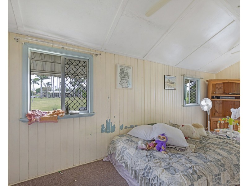 973 Gin Gin Road, Sharon QLD 4670