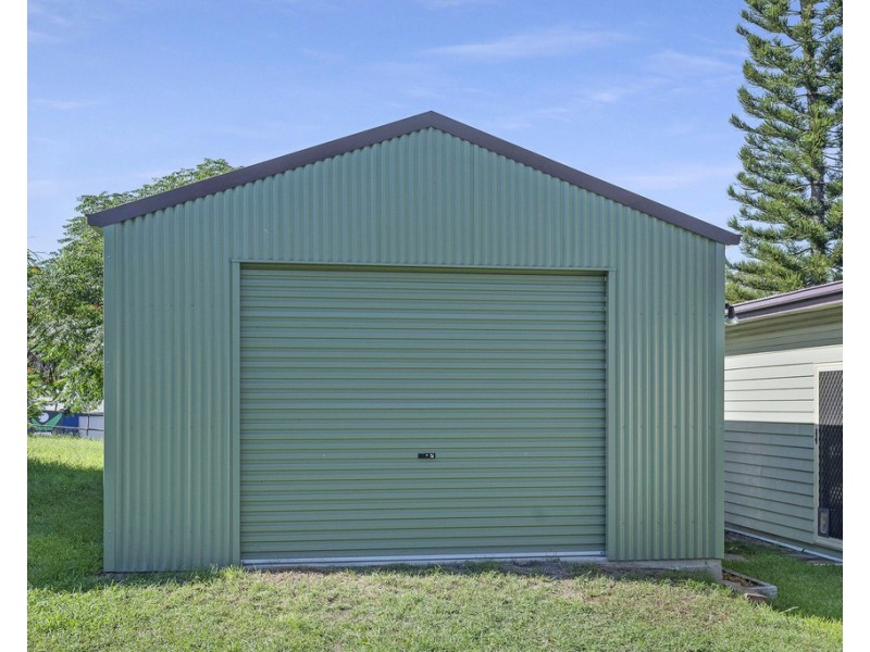 4 Ballantyne Boulevard, Gin Gin QLD 4671