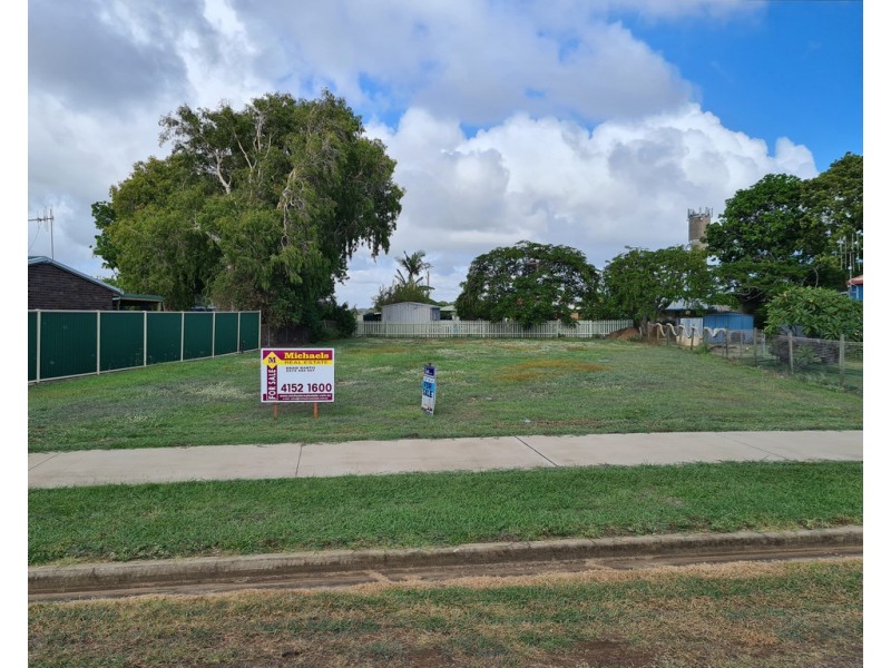 5 Burnett Heads Road, Burnett Heads QLD 4670