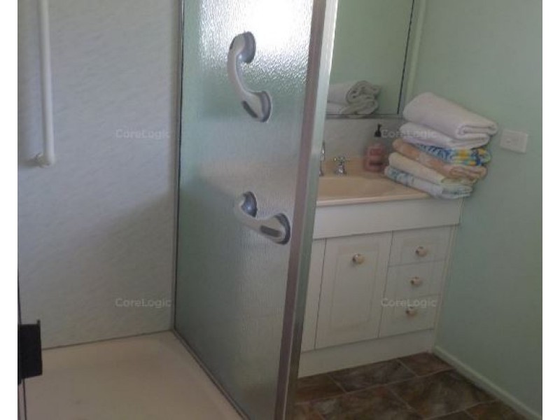 4 Albany Street, Tirroan QLD 4671