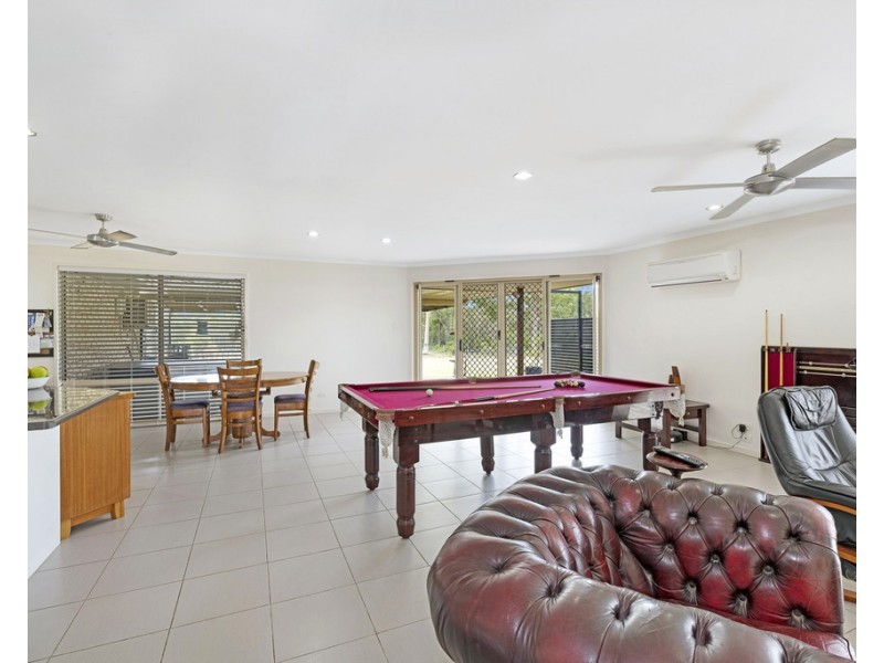 27 Yalla Lane, Redridge QLD 4660