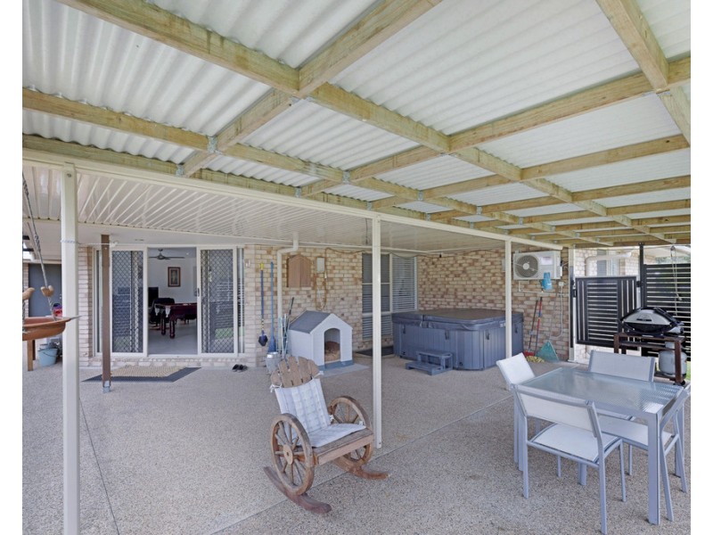 27 Yalla Lane, Redridge QLD 4660