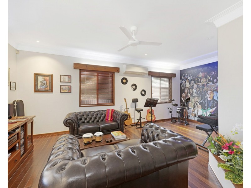 163 Bargara Road, Kalkie QLD 4670