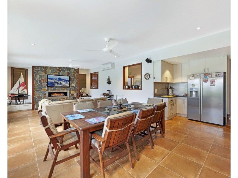 163 Bargara Road, Kalkie QLD 4670