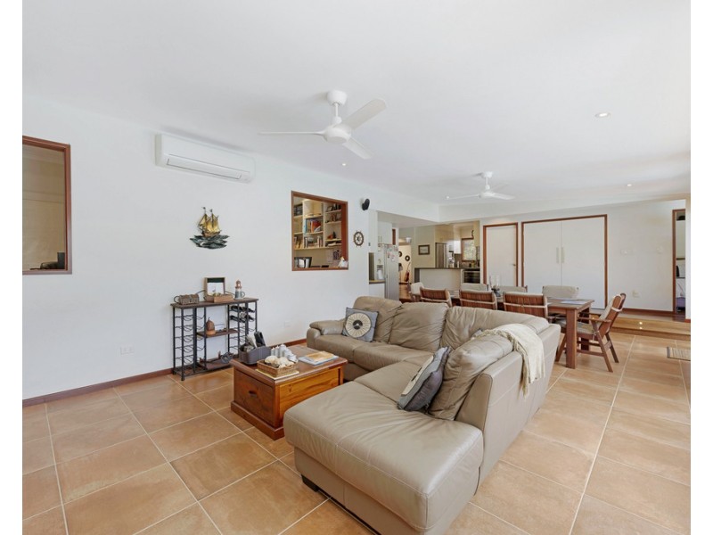 163 Bargara Road, Kalkie QLD 4670