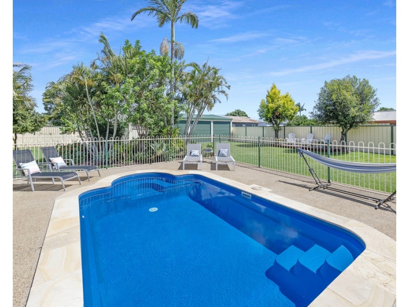 17 Skyring Street, Bundaberg East QLD 4670
