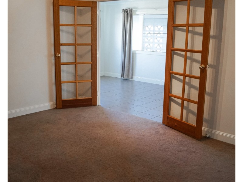 3 Water Street, Bundaberg South QLD 4670