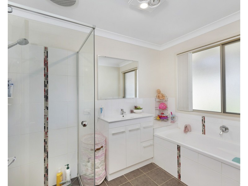 10 Yalla Lane, Redridge QLD 4660