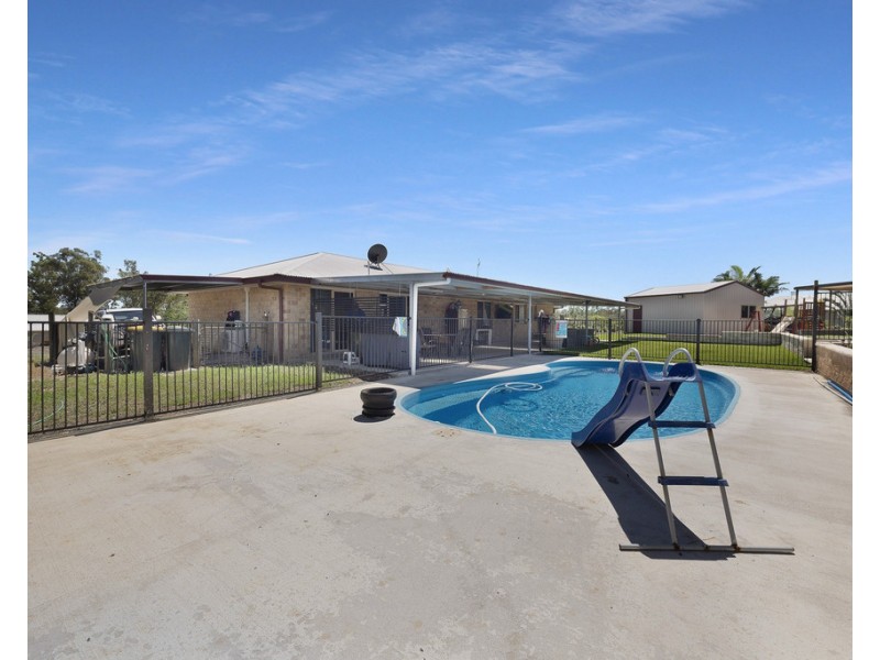 10 Yalla Lane, Redridge QLD 4660