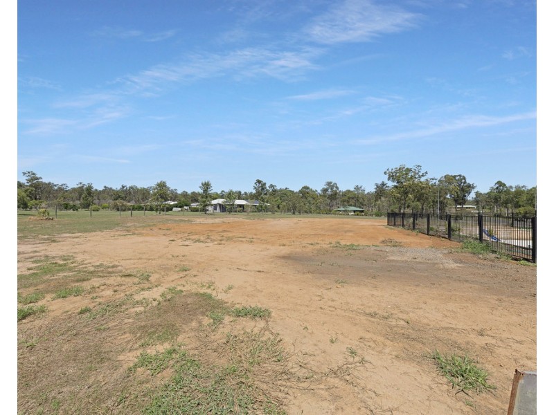 10 Yalla Lane, Redridge QLD 4660