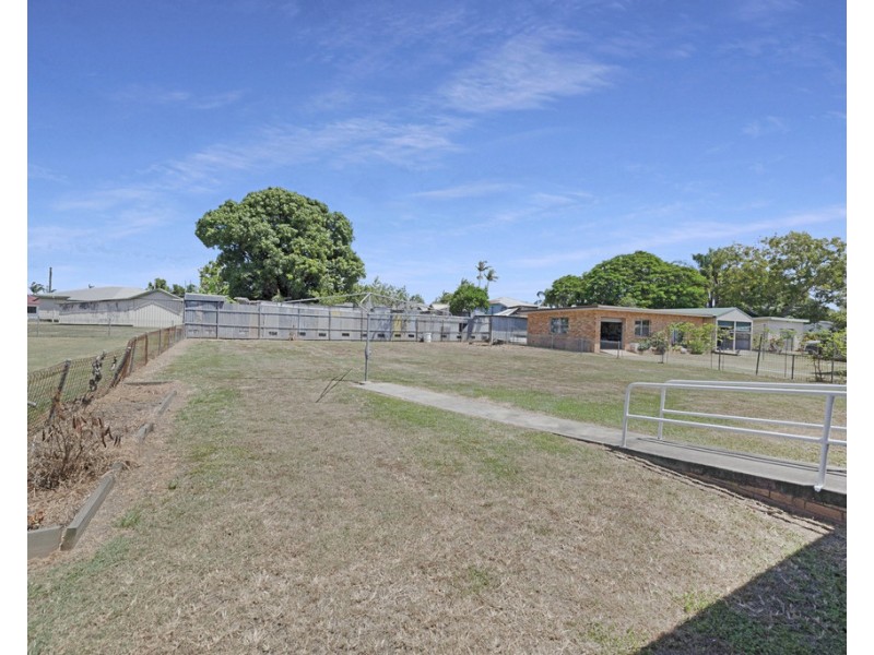 8 Fagg Street, Bundaberg North QLD 4670