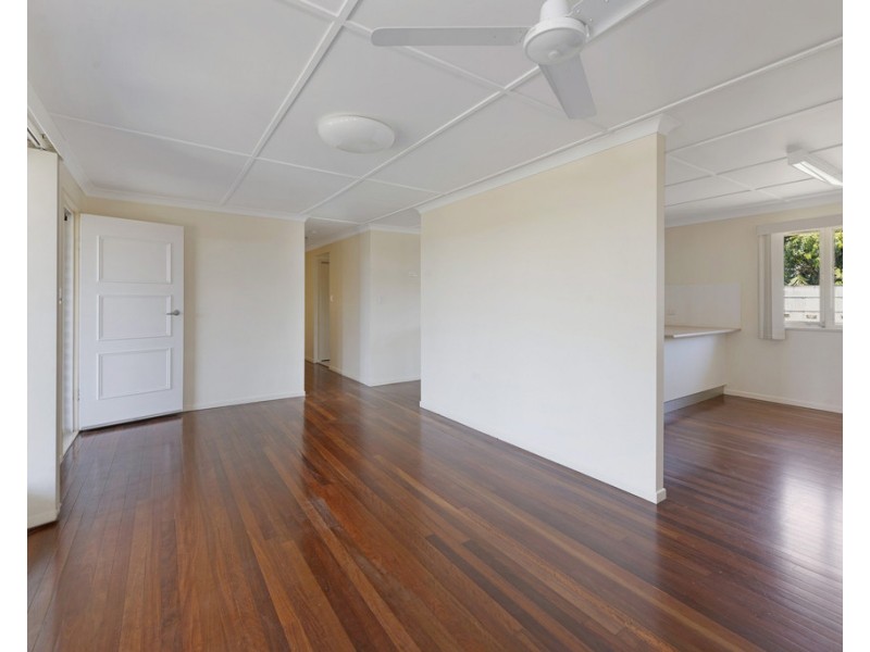 8 Fagg Street, Bundaberg North QLD 4670