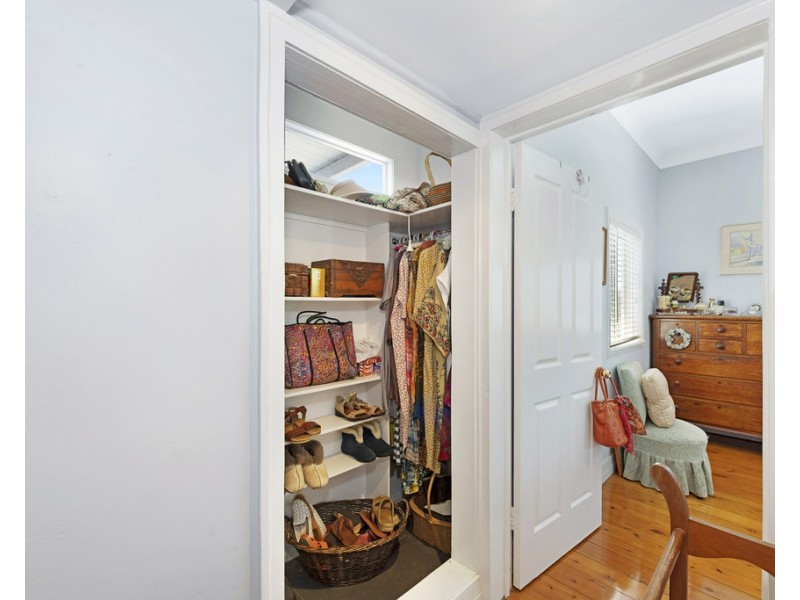 18 Heathwood Crescent, Qunaba QLD 4670