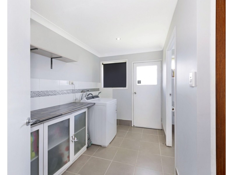 16 Wyllie Street, Thabeban QLD 4670