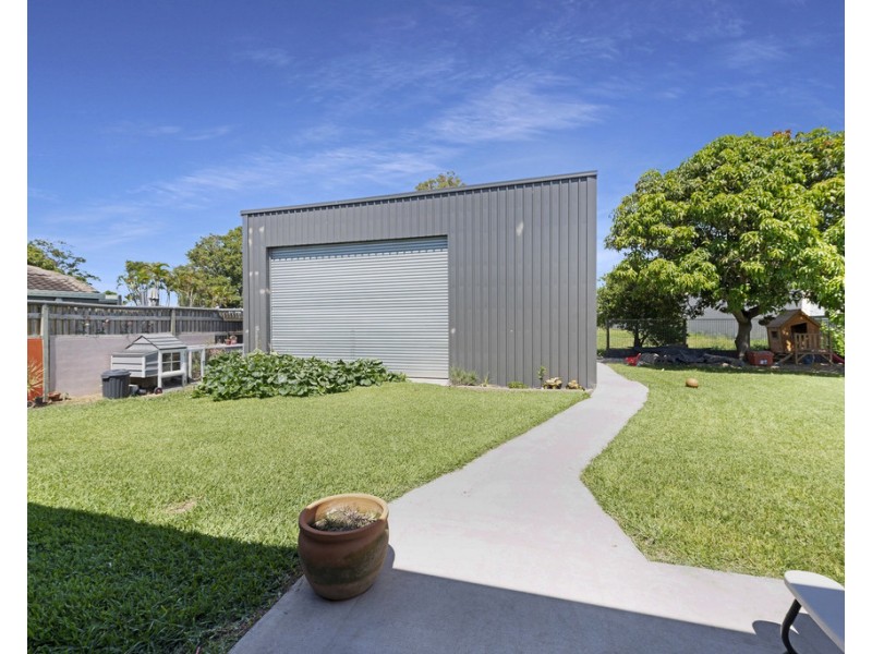 16 Wyllie Street, Thabeban QLD 4670