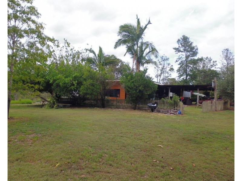 574 RAINBOW ROAD, Childers QLD 4660