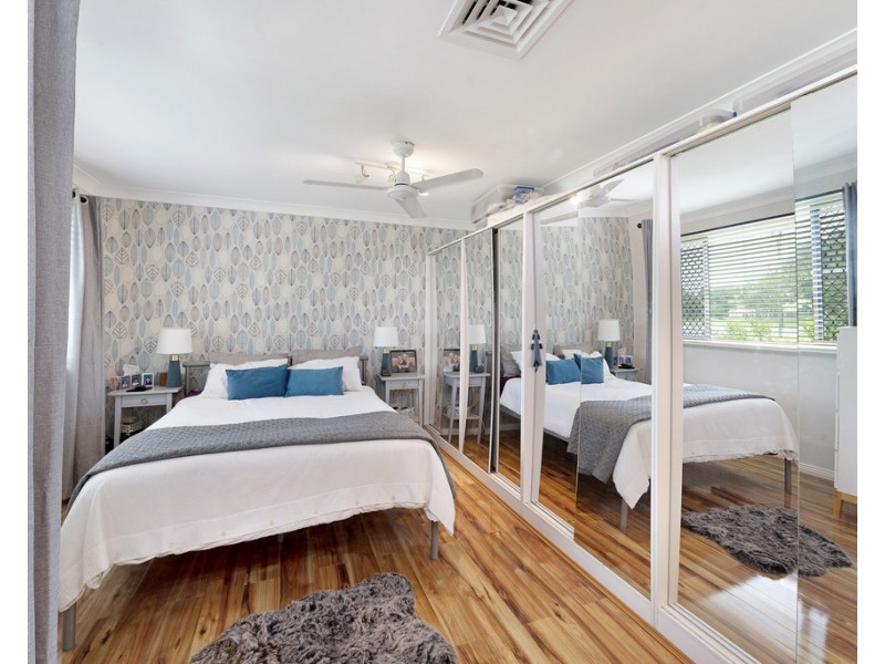 31 Miles Street, Kepnock QLD 4670