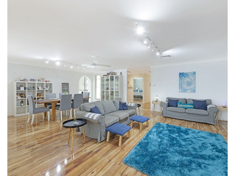 31 Miles Street, Kepnock QLD 4670