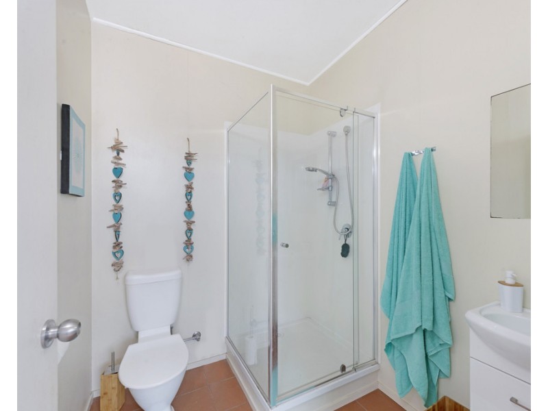 31 Miles Street, Kepnock QLD 4670