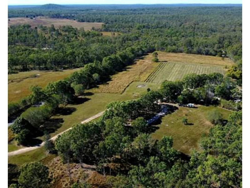 574 Rainbows Road, Childers QLD 4660