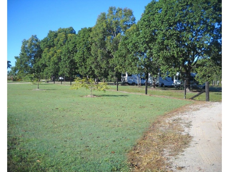 574 Rainbows Road, Childers QLD 4660