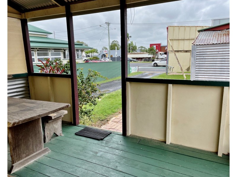 262a Bourbong Street, Bundaberg West QLD 4670