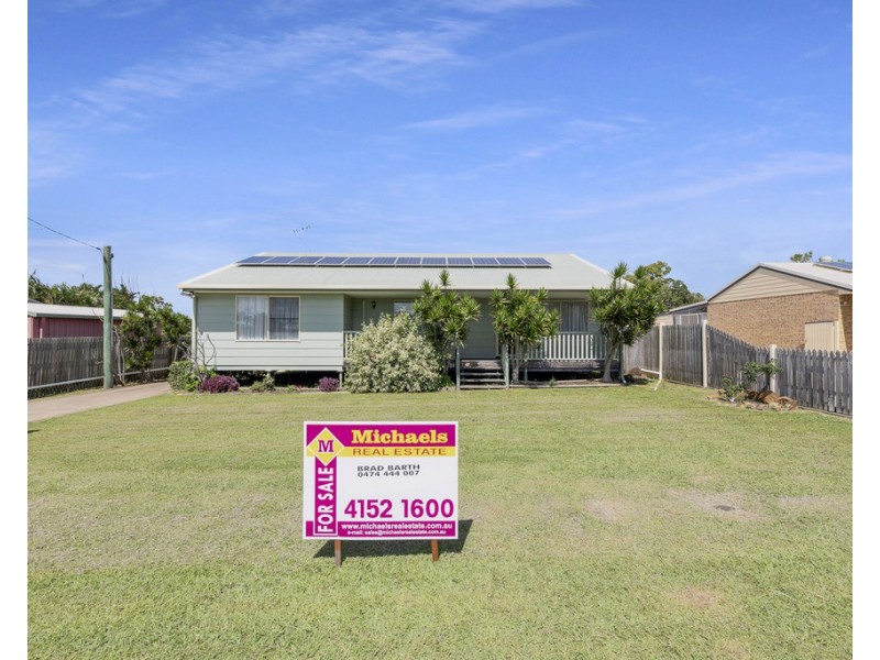 14 Beach St, Burnett Heads QLD 4670