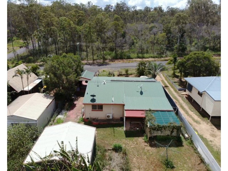 4 Lund St, Avondale QLD 4670