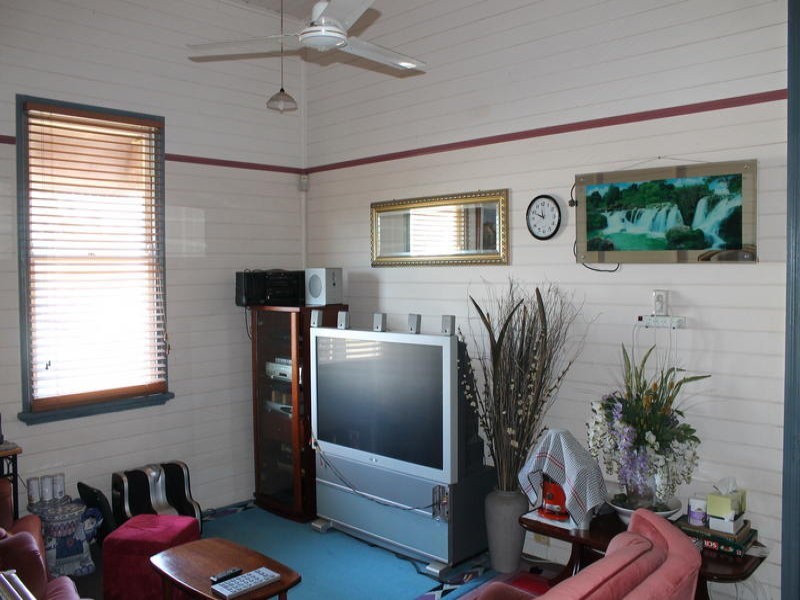 35 Maryborough Street, Bundaberg Central QLD 4670