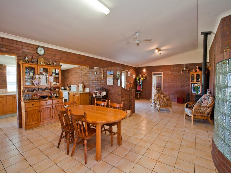 173 Bonels Road, Welcome Creek QLD 4670