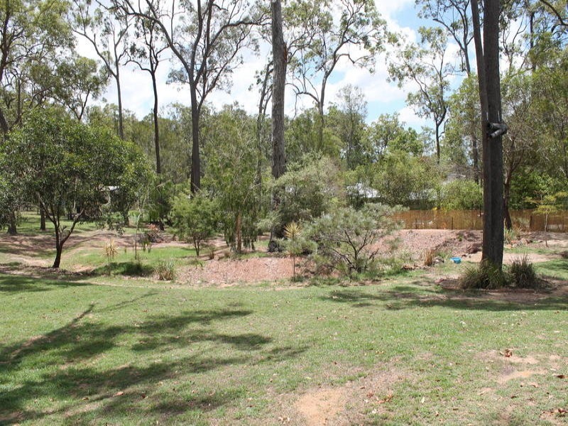 22 Narooma Drive, Branyan QLD 4670