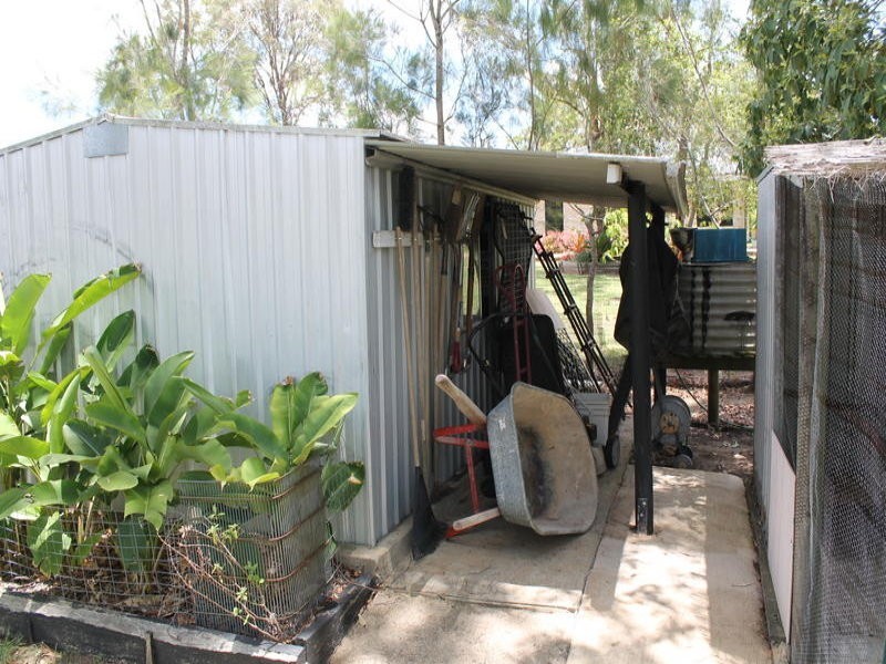 22 Narooma Drive, Branyan QLD 4670