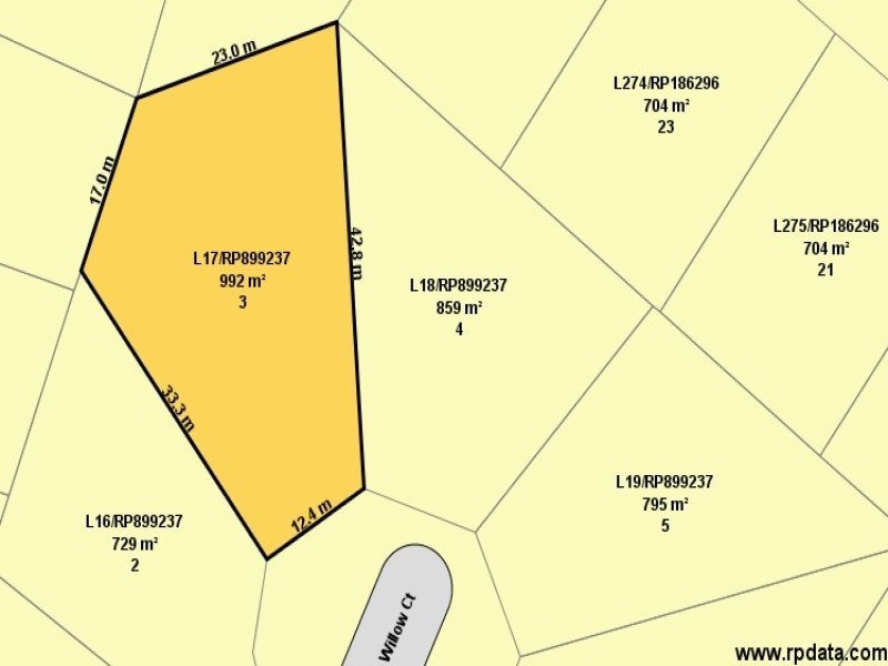 3 Willow Court, Moore Park Beach QLD 4670